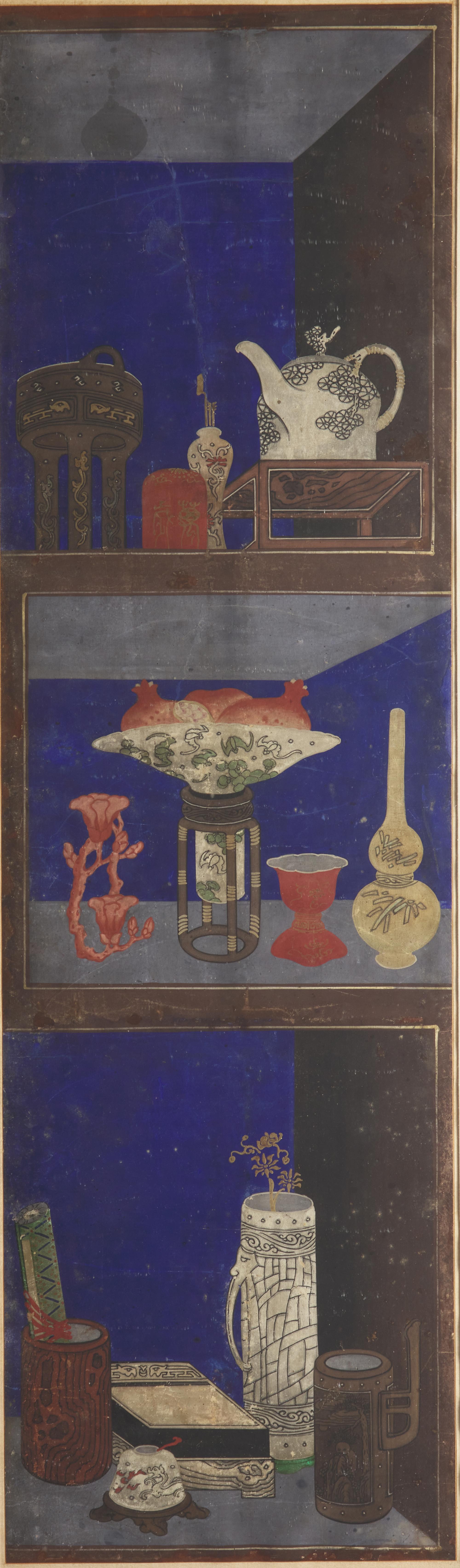 Attributed to Lee Taek-Gyun (Korean, 1808-after 1883), A Set of Three Books and Scholars’ Accoutrements (Chaekgeori) Paintings, Joseon Dynasty, 19th Century — 李宅均（款，朝鮮王朝，1808-1883以后）《冊架圖》三幅