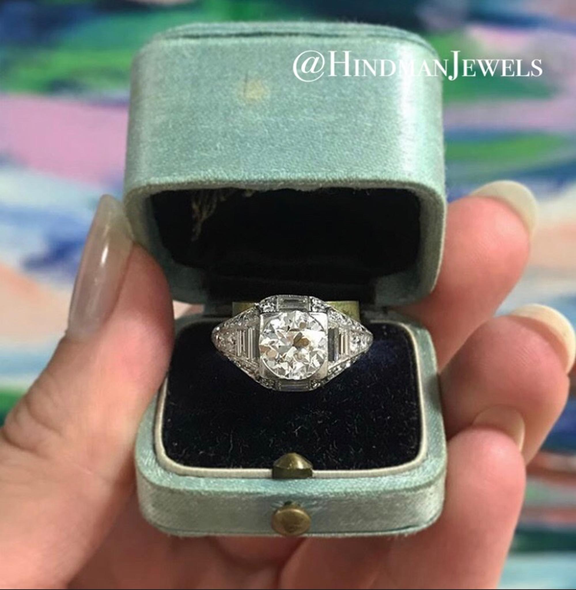 ART DECO, DIAMOND RING