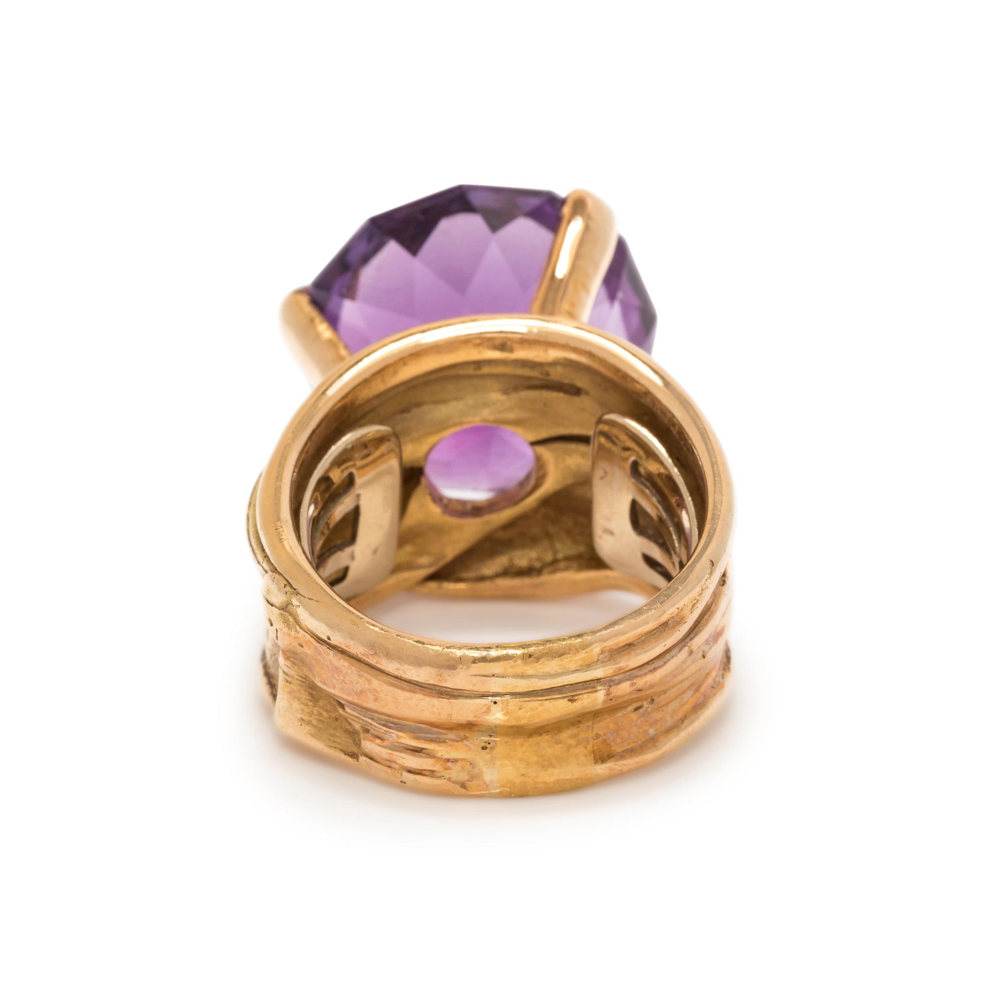 ANGELA PINTALDI, YELLOW GOLD AND AMETHYST RING