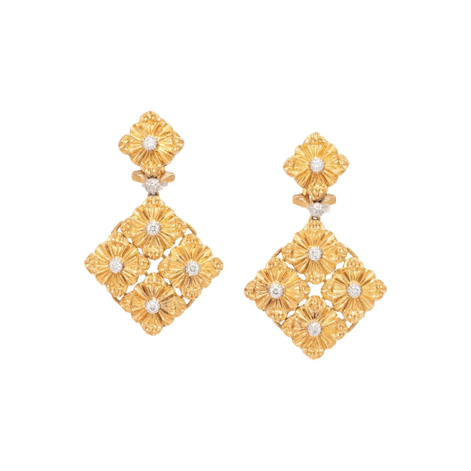 BUCCELLATI, YELLOW GOLD AND DIAMOND 'CASSETTONI' EARCLIPS