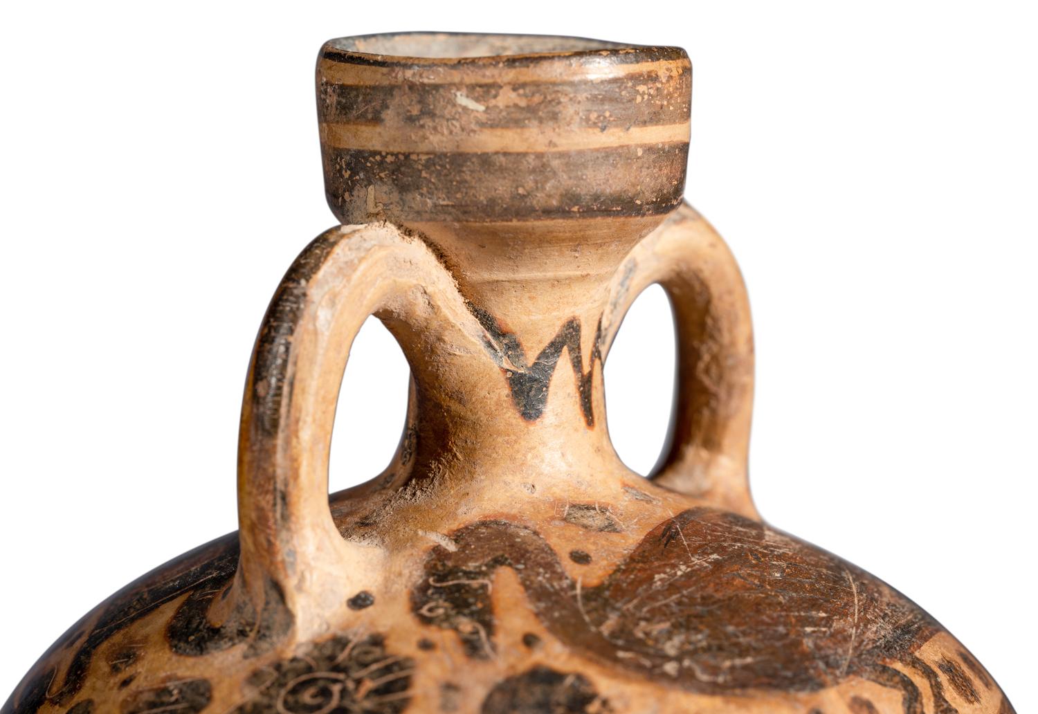 A Corinthian Black-Figured Amphoriskos