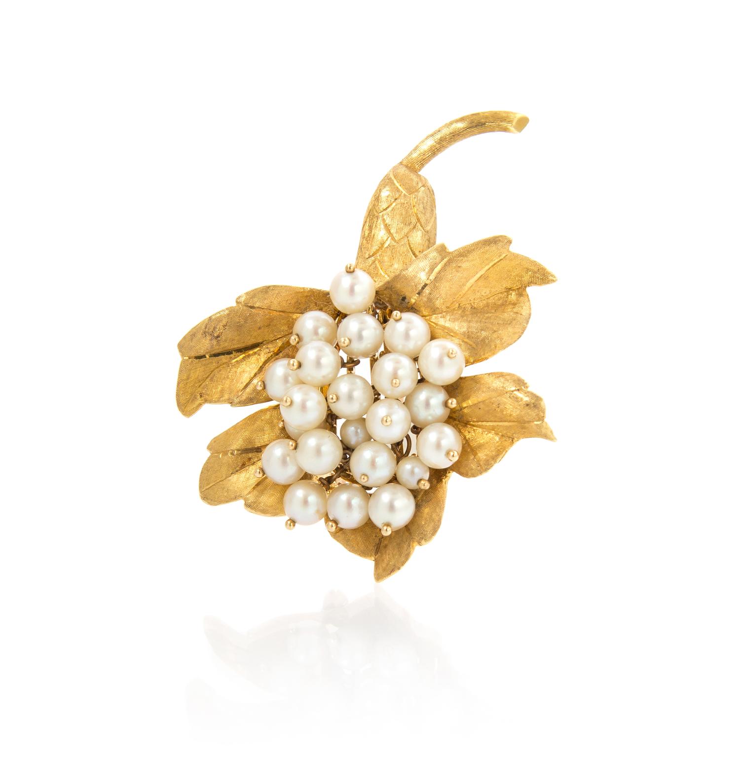 An 18 Karat Yellow Gold and Cultured Pearl Floral Brooch, Cellino, 17.70 dwts.