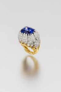 A Platinum, 18 Karat Yellow Gold, Sapphire and Diamond Ring, David Webb, 14.80 dwts.
