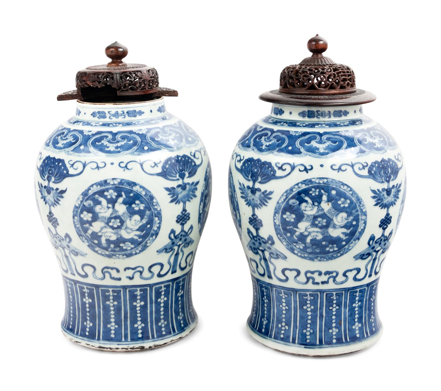 A Pair of Blue and White Porcelain General Jars and Covers
