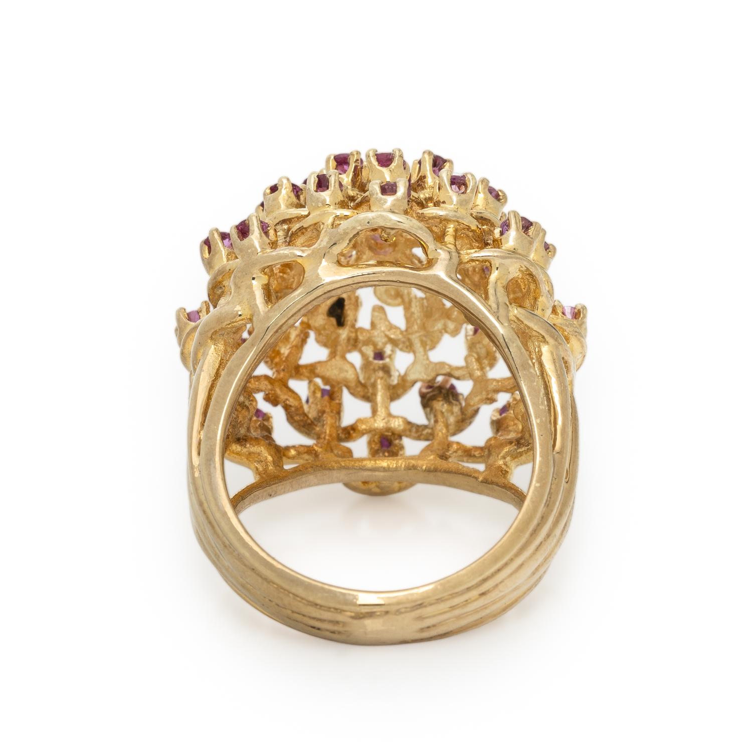 YELLOW GOLD AND PINK SAPPHIRE RING