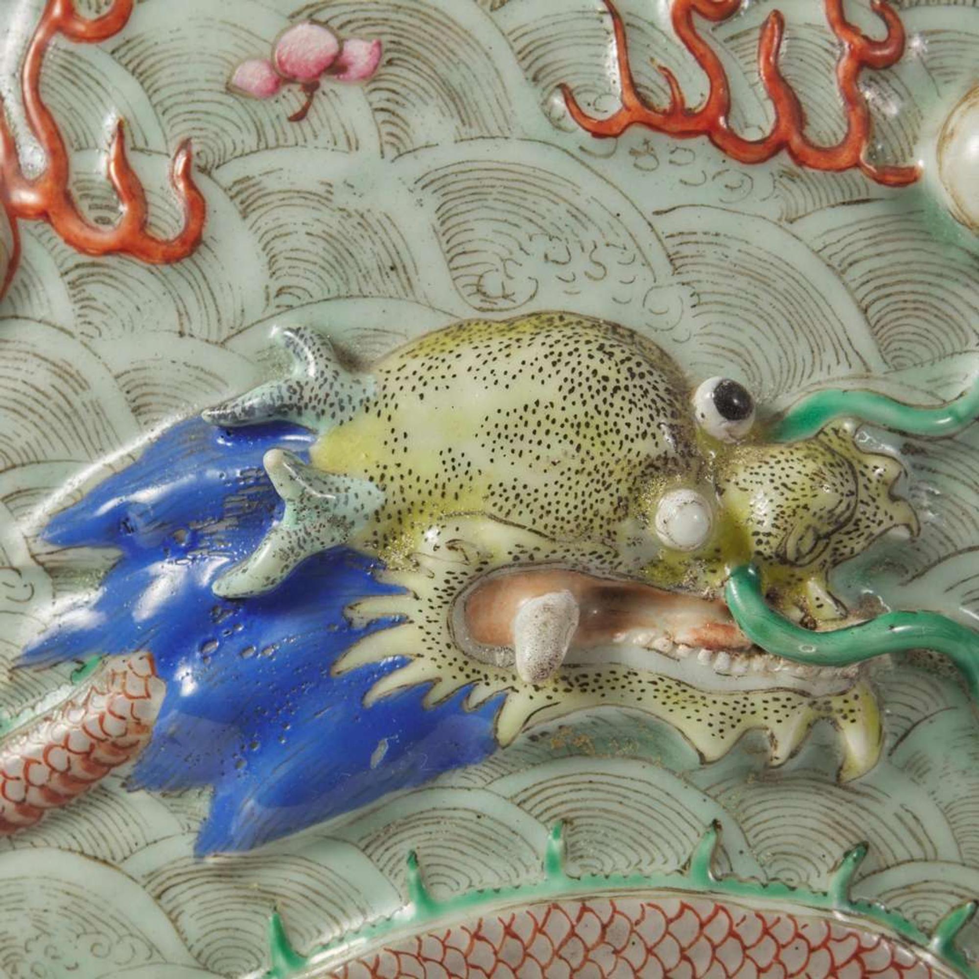 A Chinese Famille Rose-decorated porcelain “Nine Dragon” jardinière Late Qing dynasty/early Republic period
