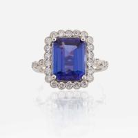 A tanzanite, diamond, and white gold ring