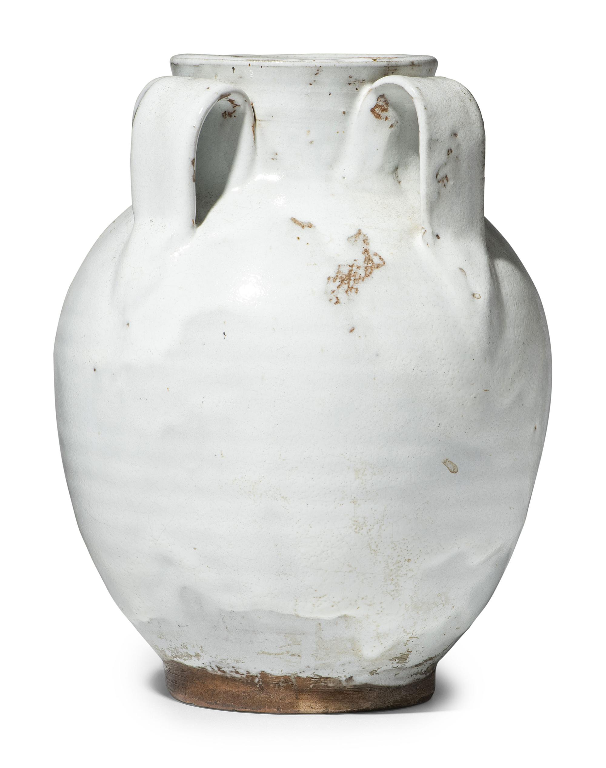 A Jugtown Pottery White Glaze Lily Vase