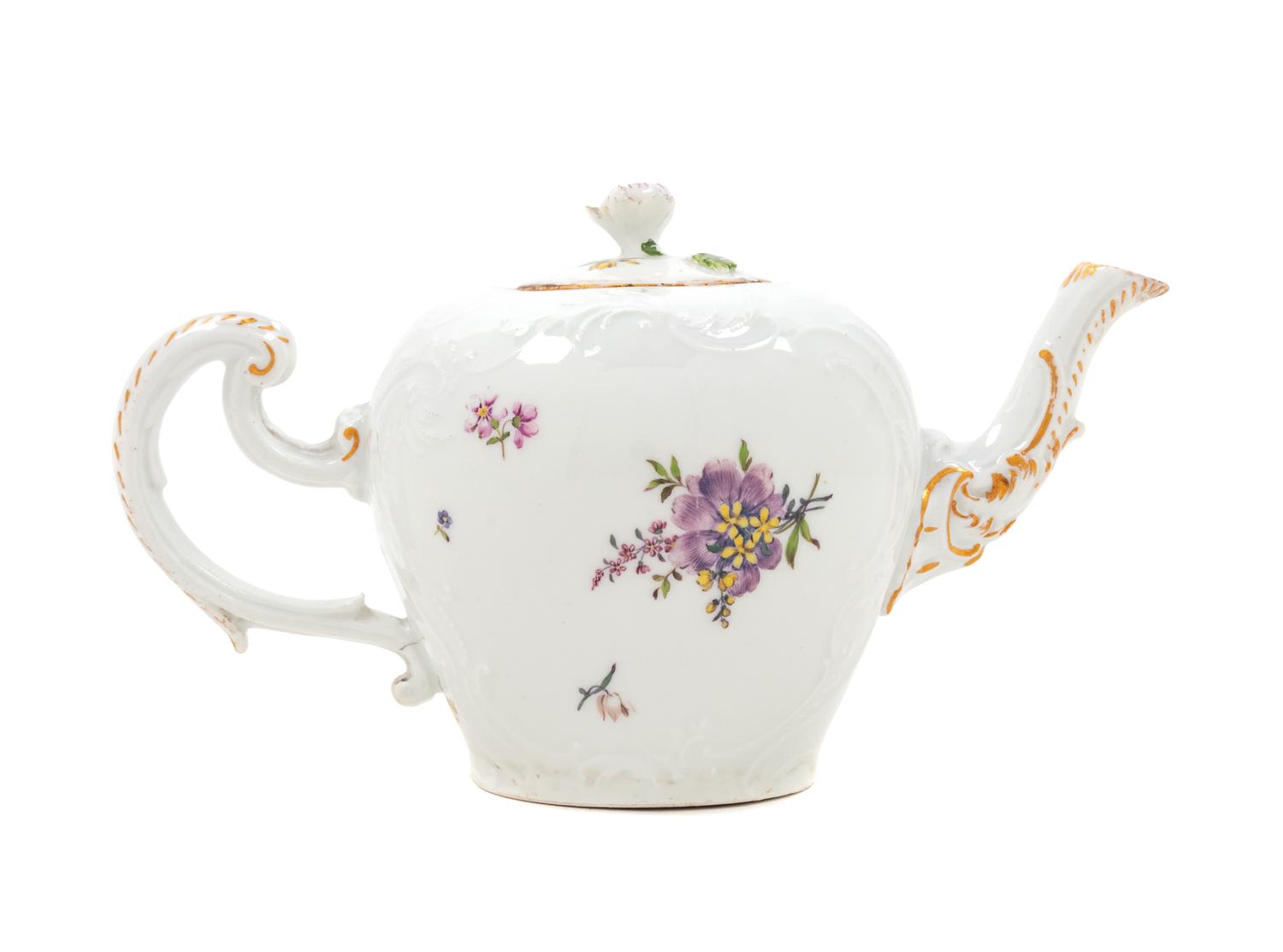 A Meissen Painted and Parcel Gilt Porcelain Teapot