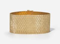 A 14K Yellow Gold Bracelet