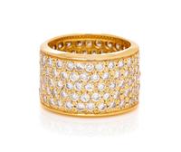 A Yellow Gold and Diamond Ring, 7.00 dwts.