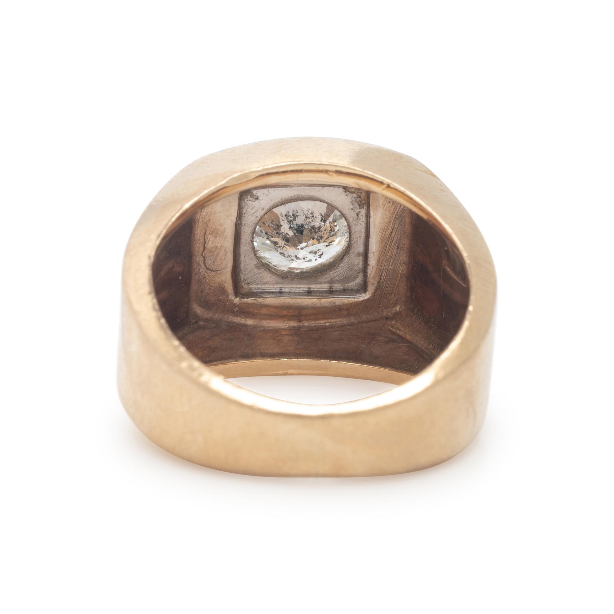 Bicolor Gold and Diamond Ring