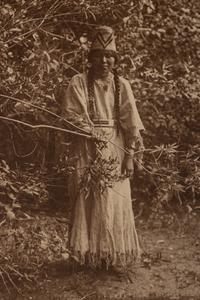 Edward S. Curtis (1868-1952) Nespilim Girl, 1905