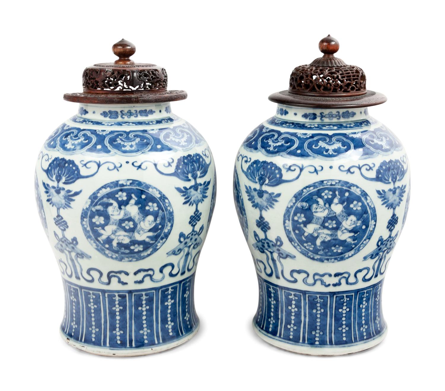 A Pair of Blue and White Porcelain General Jars and Covers