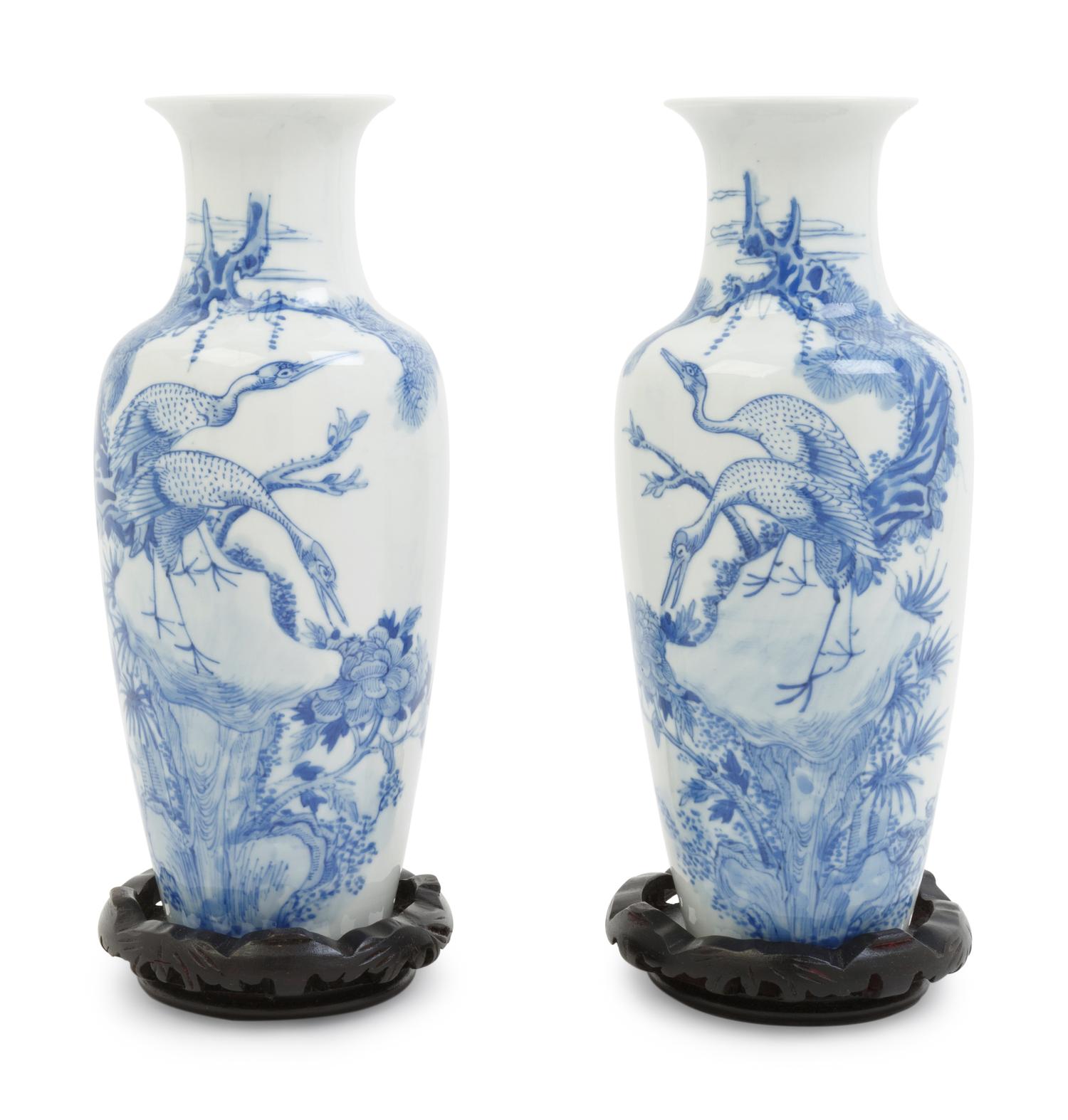 A Pair of Chinese Blue and White Porcelain Vases