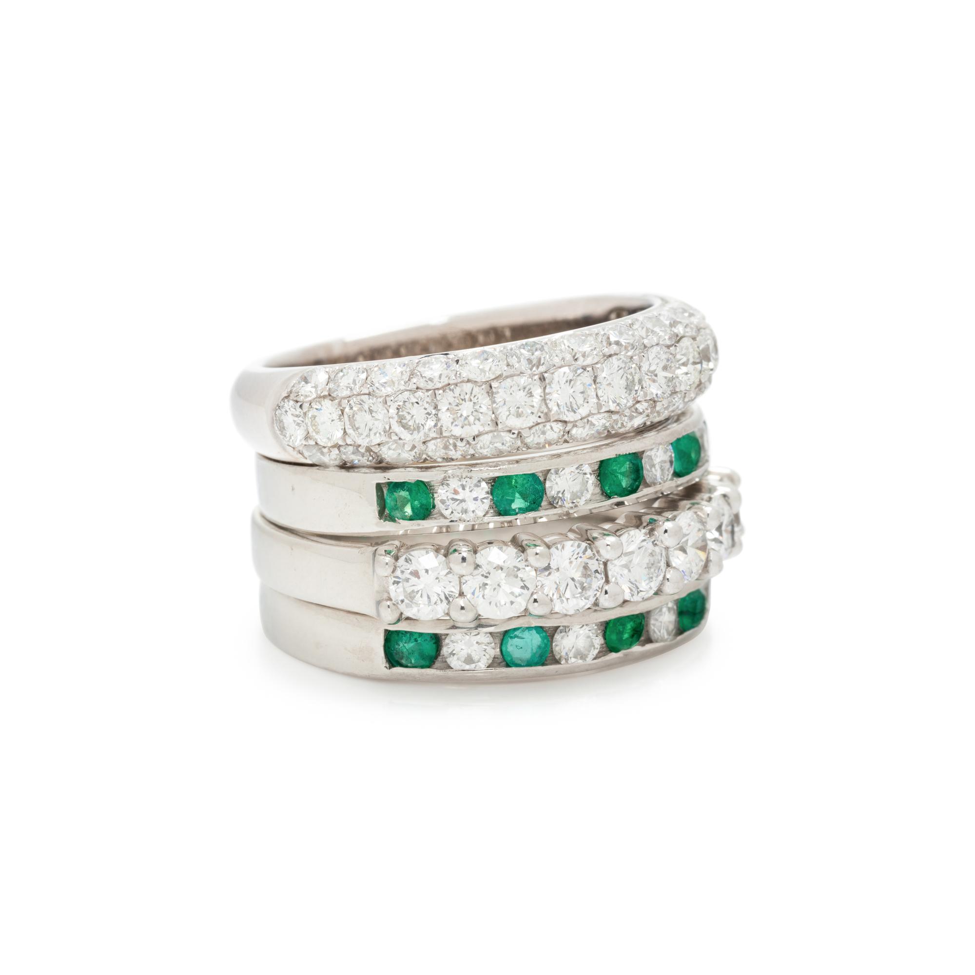 DIAMOND AND EMERALD RING