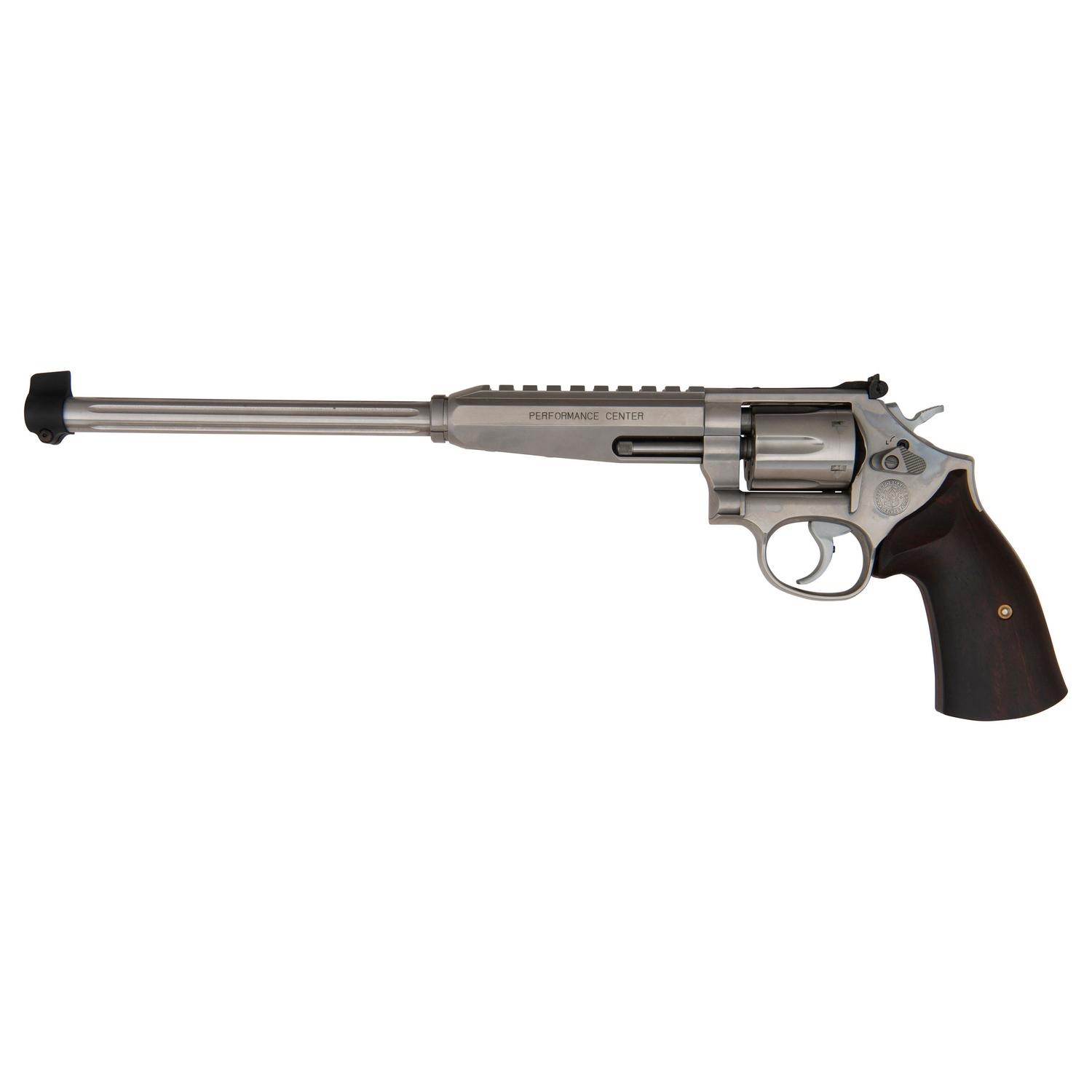 *Smith & Wesson Performance Center Model 647-1 Varmint Revolver in Soft Case