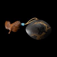 A Japanese Gold and Black Lacquer Single-Case Inro, Edo Period