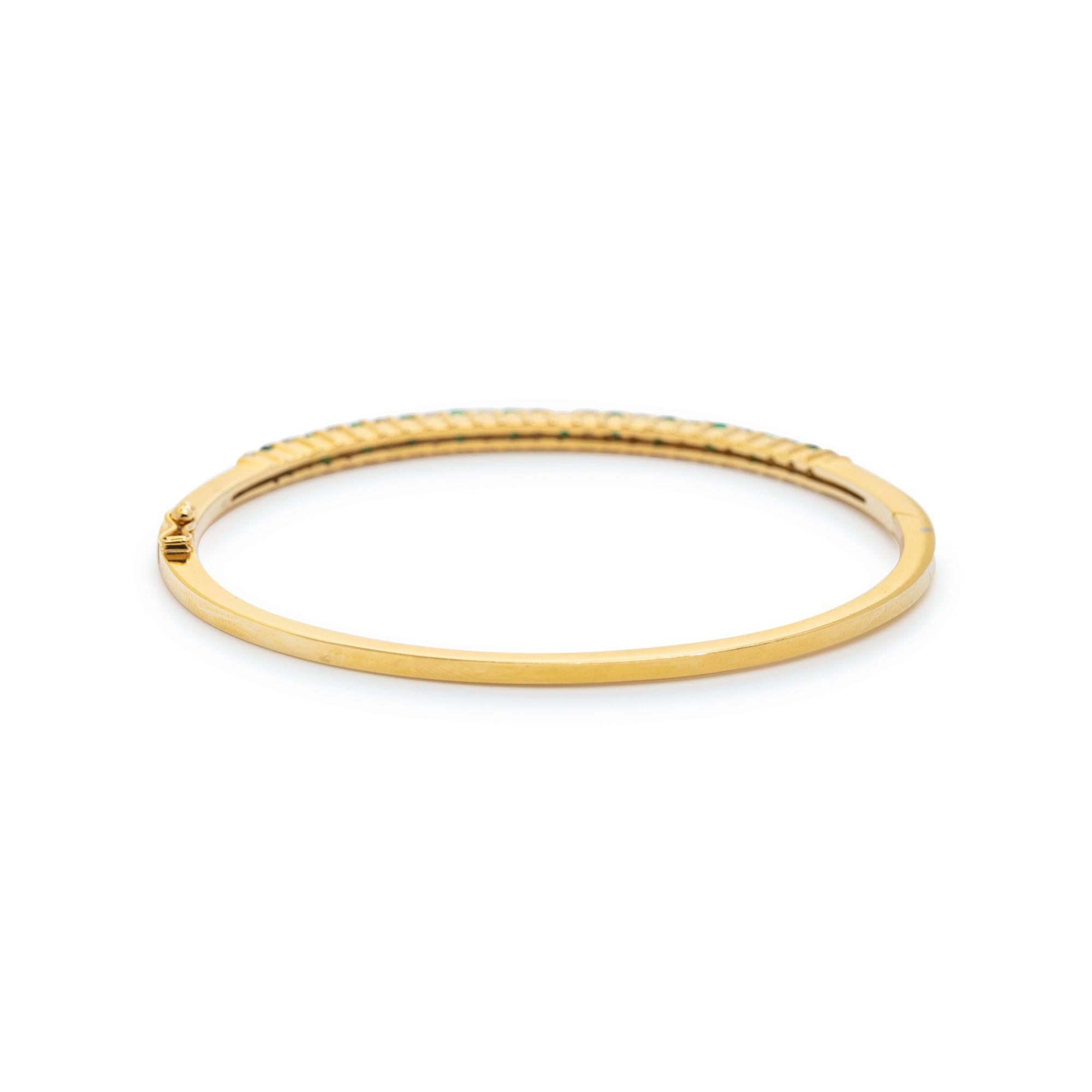 EMERALD AND DIAMOND BANGLE BRACELET