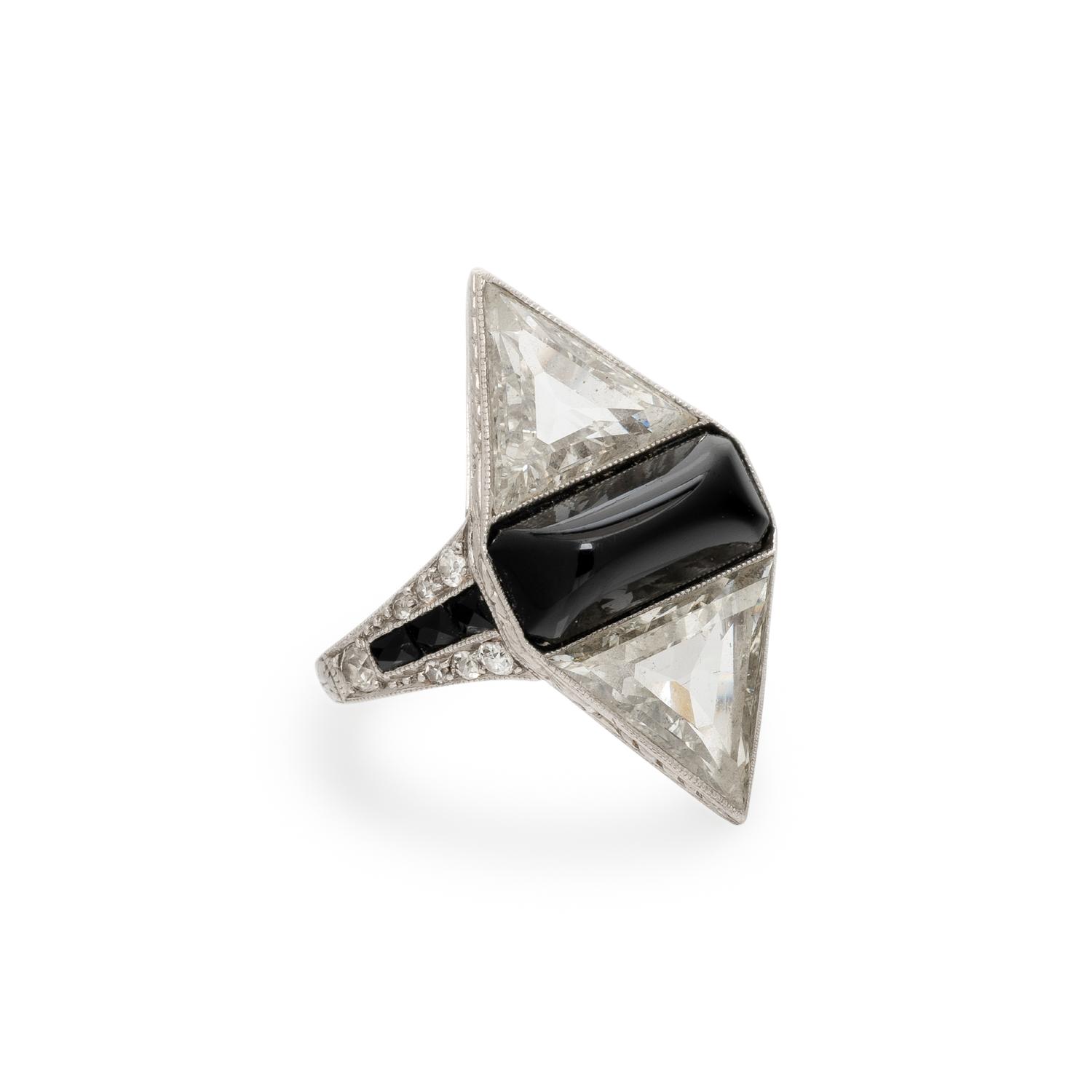ART DECO, DIAMOND AND BLACK ONYX RING