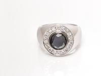AQUAMARINE AND DIAMOND RING