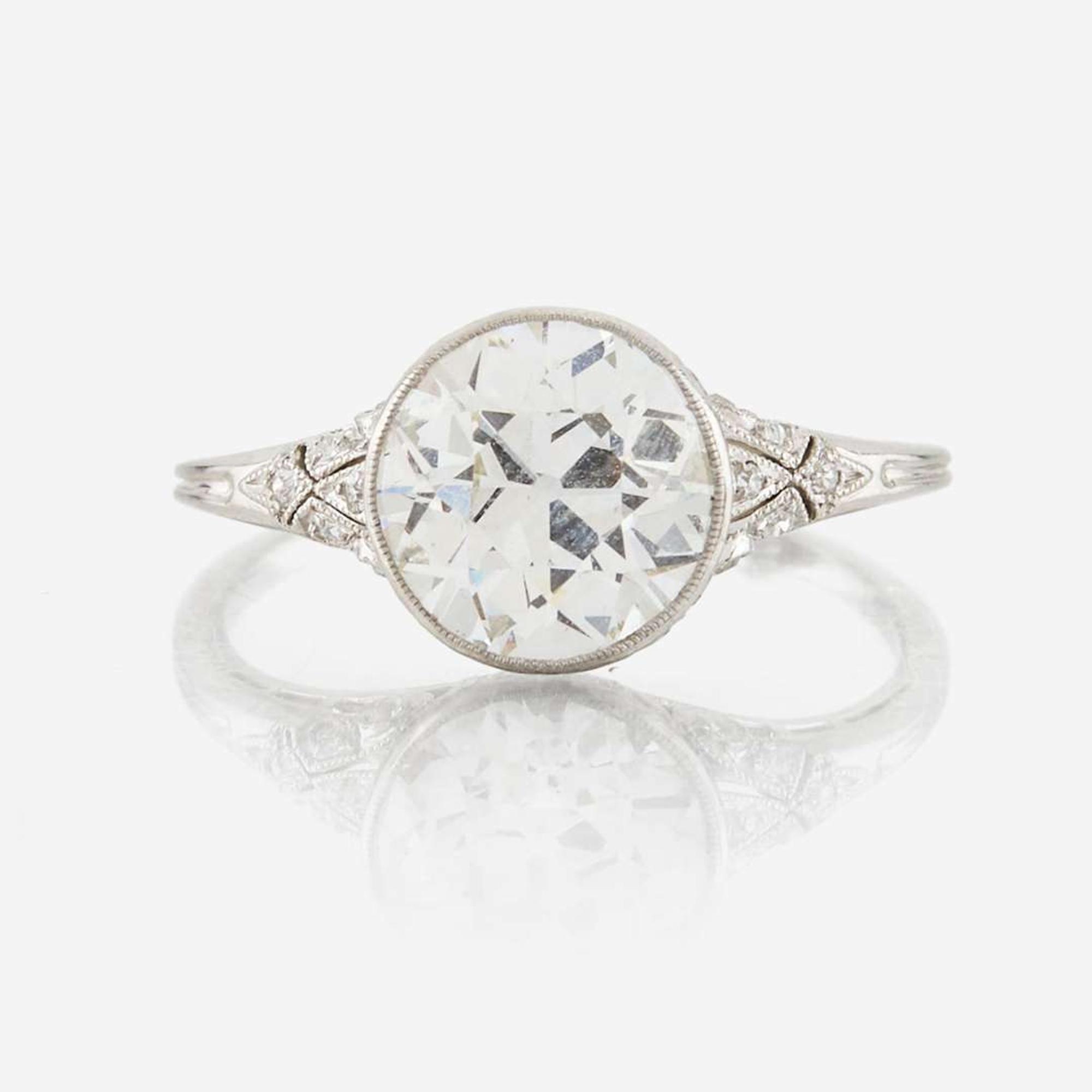 A diamond solitaire