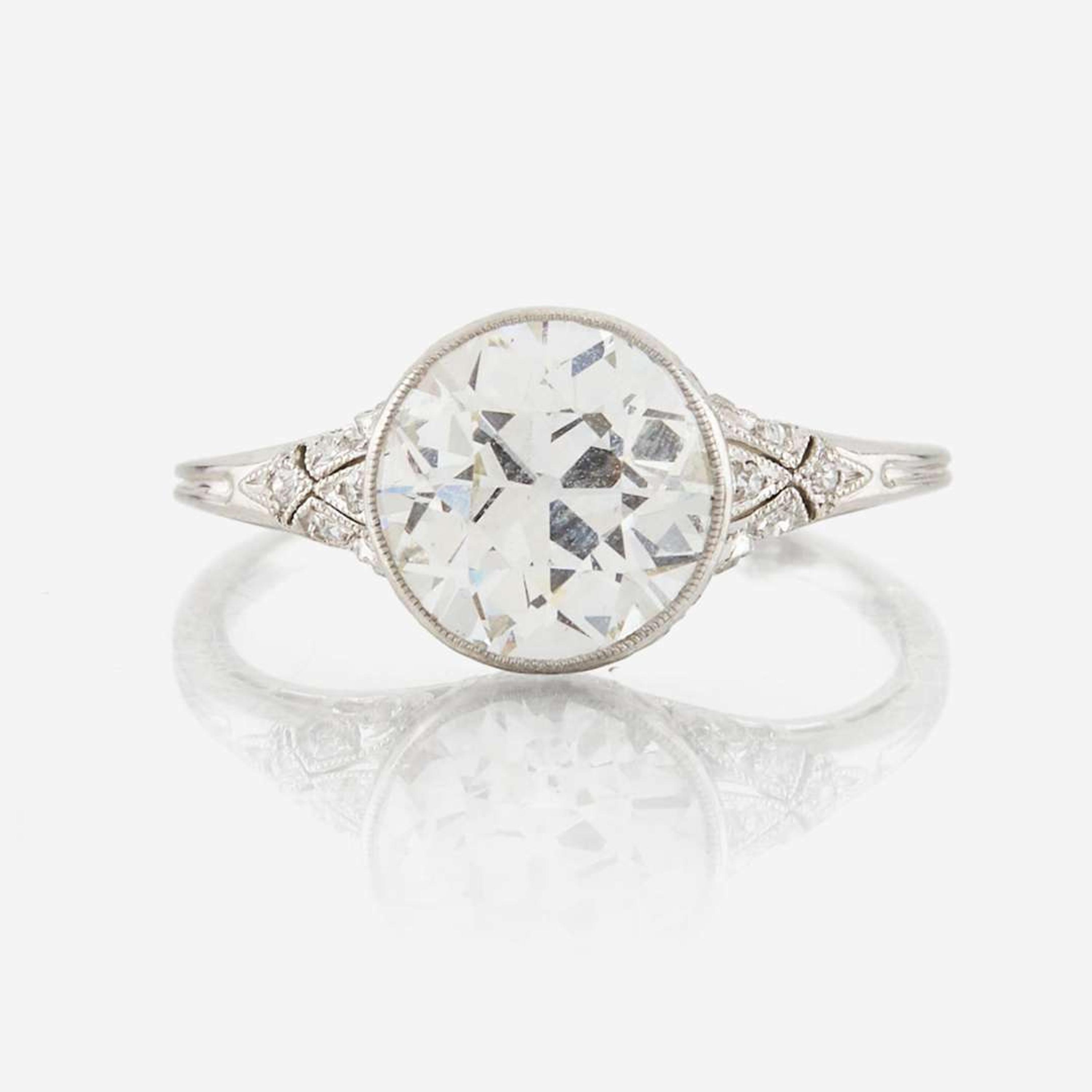 A diamond solitaire