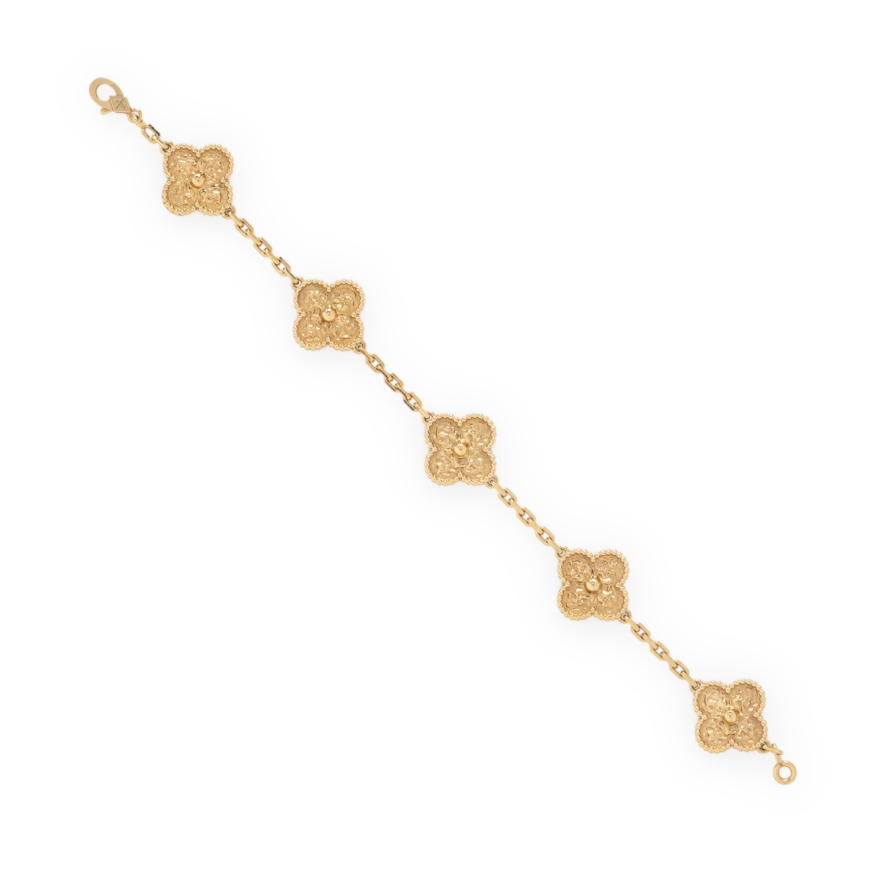 Van Cleef & Arpels, Yellow Gold 'Vintage Alhambra' Bracelet