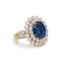 SAPPHIRE AND DIAMOND RING