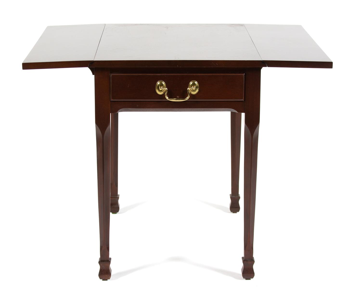Two Mahogany Pembroke Tables Height of larger 28 x width 35 1/2 (leaves up) x depth 28 inches. — 20TH CENTURY