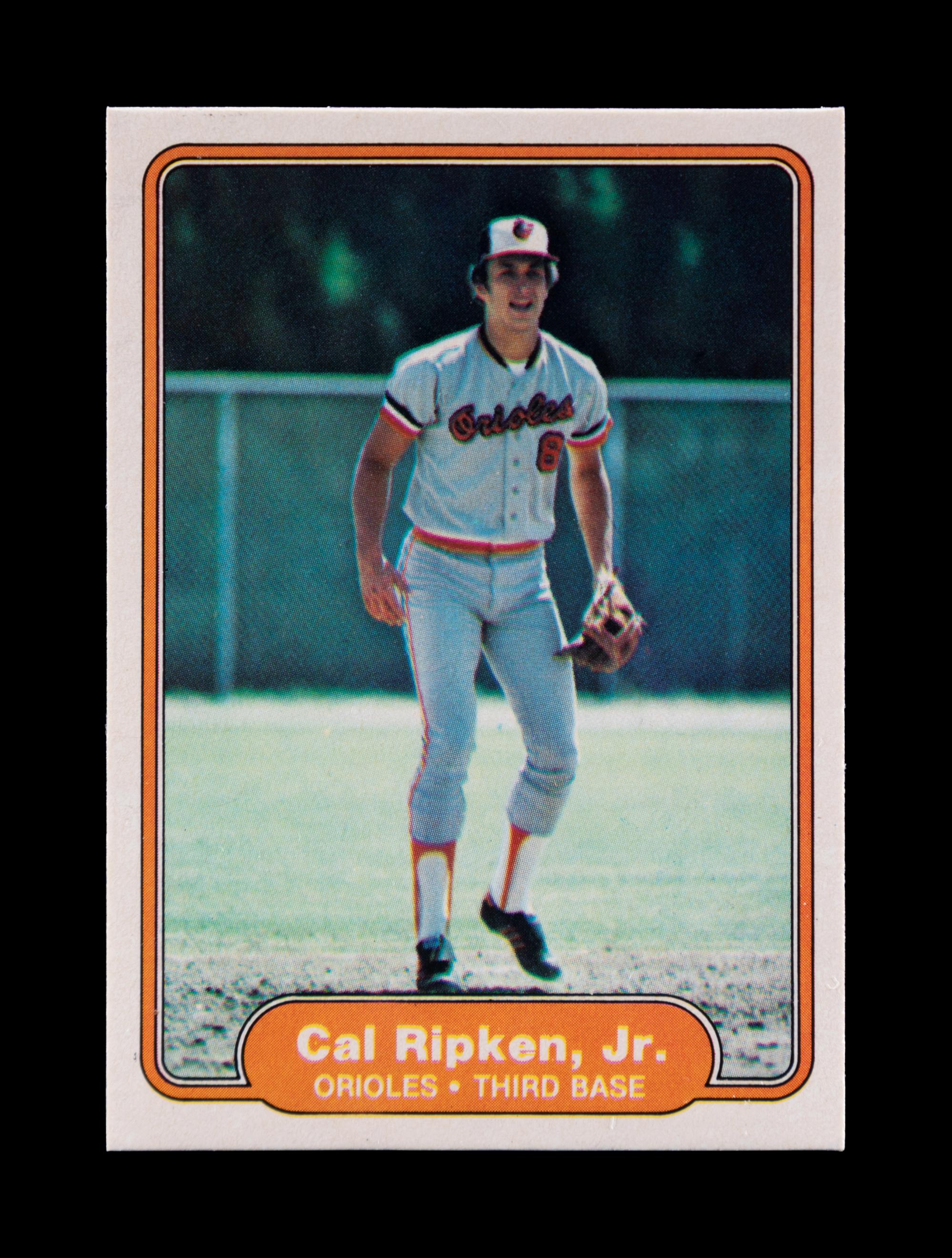 A Group of 22 Hall of Fame and Star Rookie Baseball Cards Including Cal Ripken Jr., Rickey Henderson and Ken Griffey Jr.,