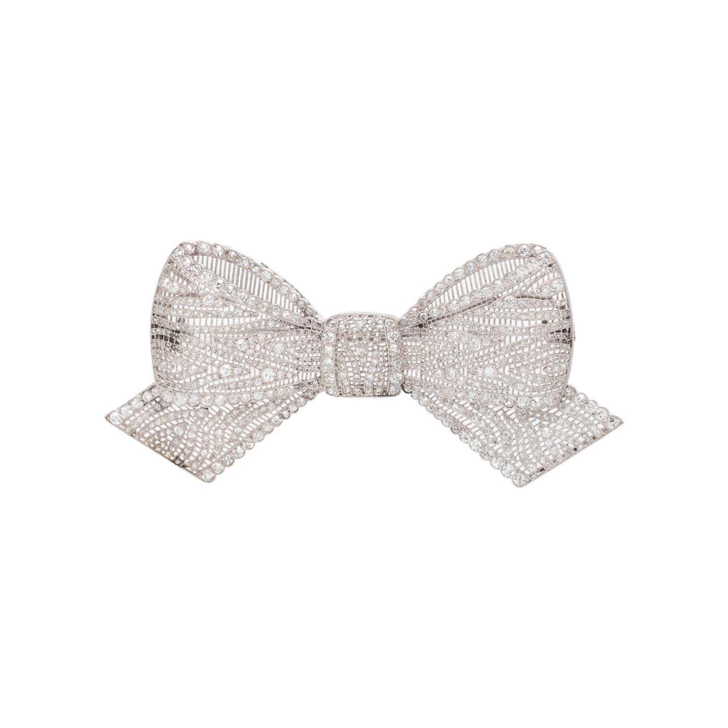 EDWARDIAN, DIAMOND BOW BROOCH