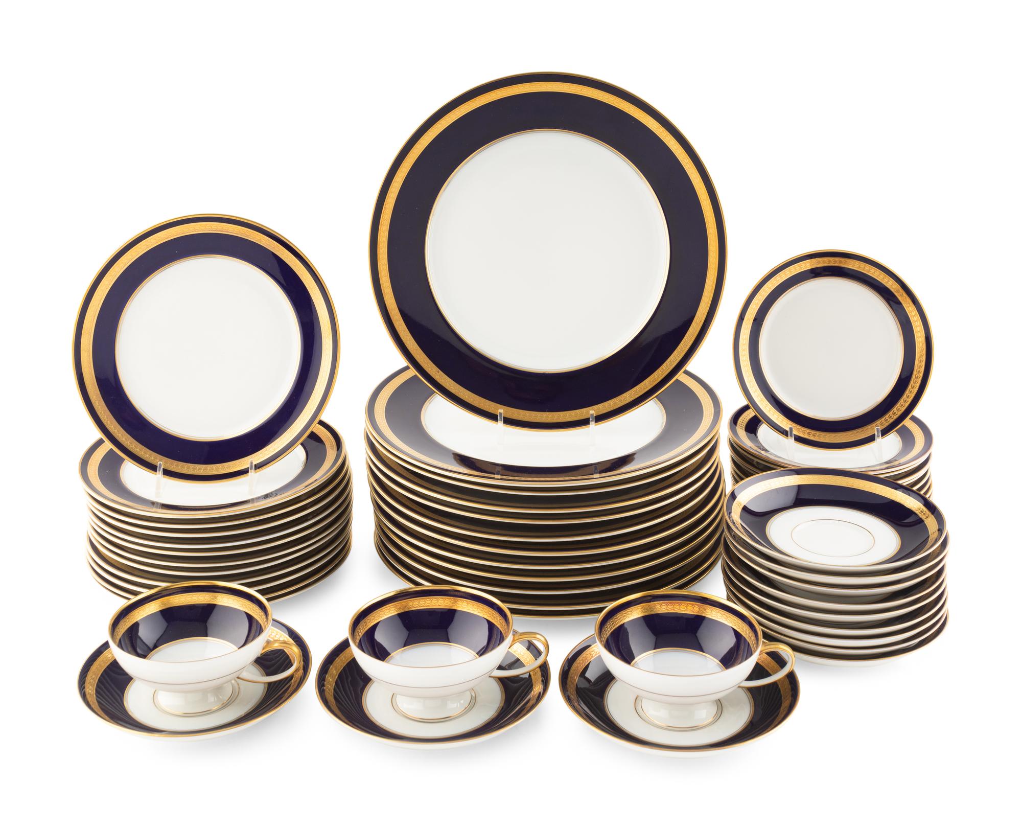 A Rosenthal Porcelain Dinner Service
