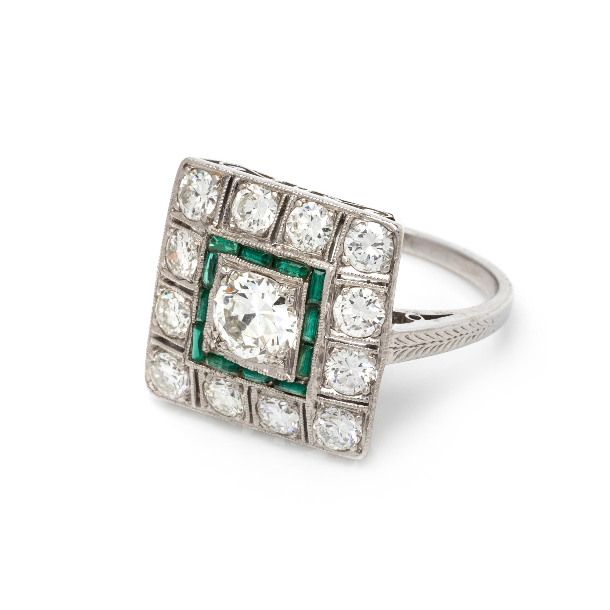 DIAMOND AND EMERALD RING