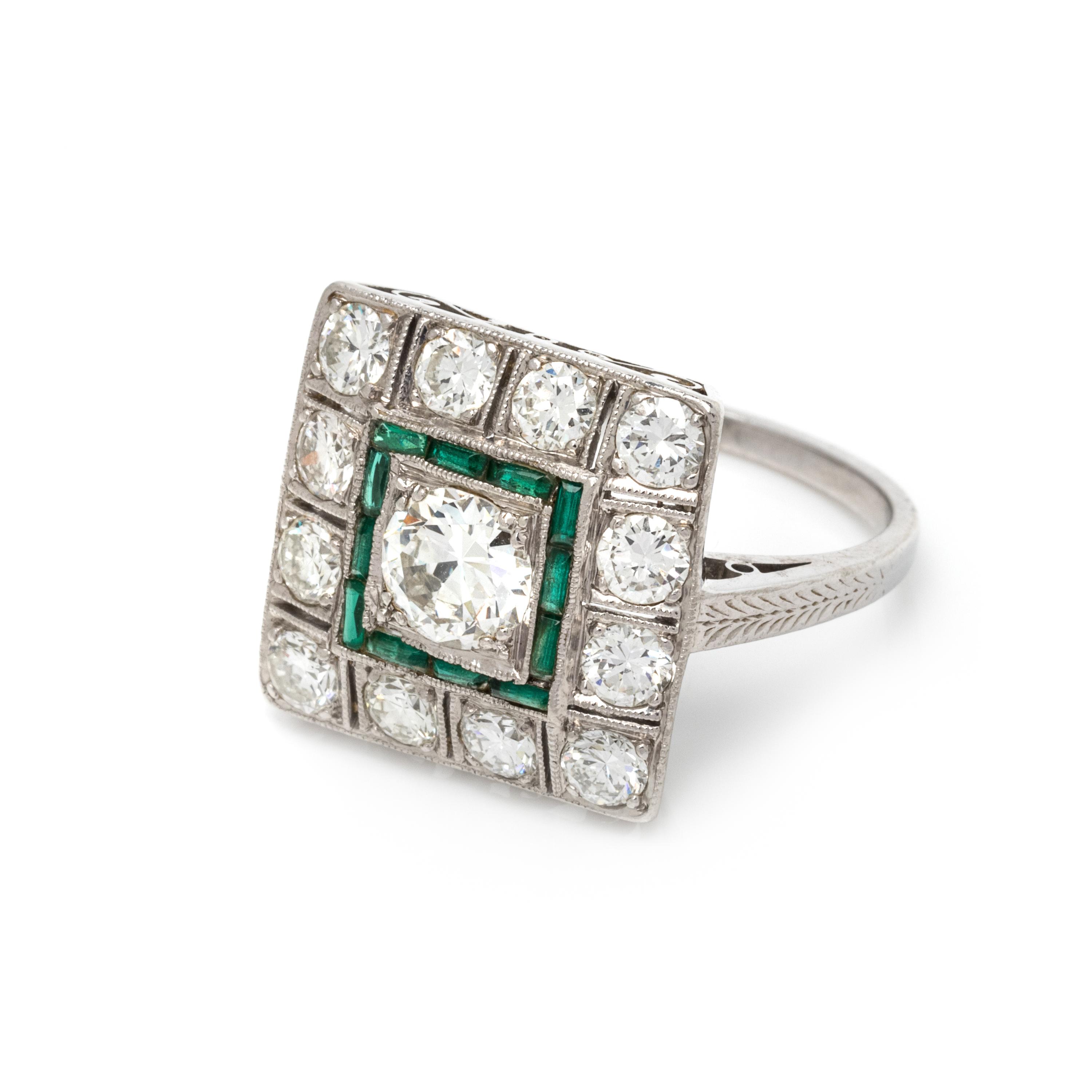 DIAMOND AND EMERALD RING