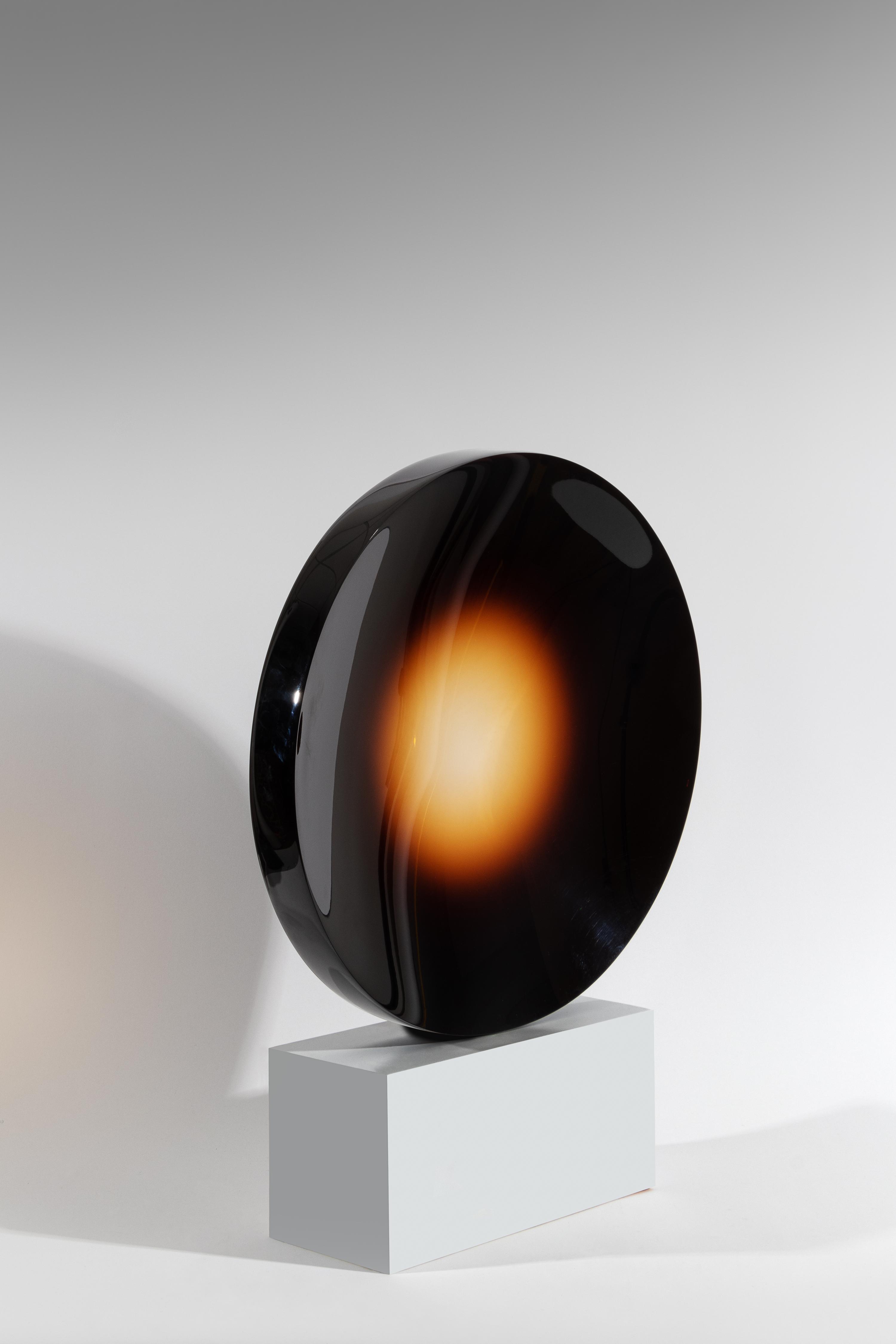 Untitled (parabolic lens)