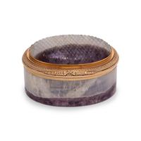 A Gold-Mounted Amethyst Quartz Snuff Box