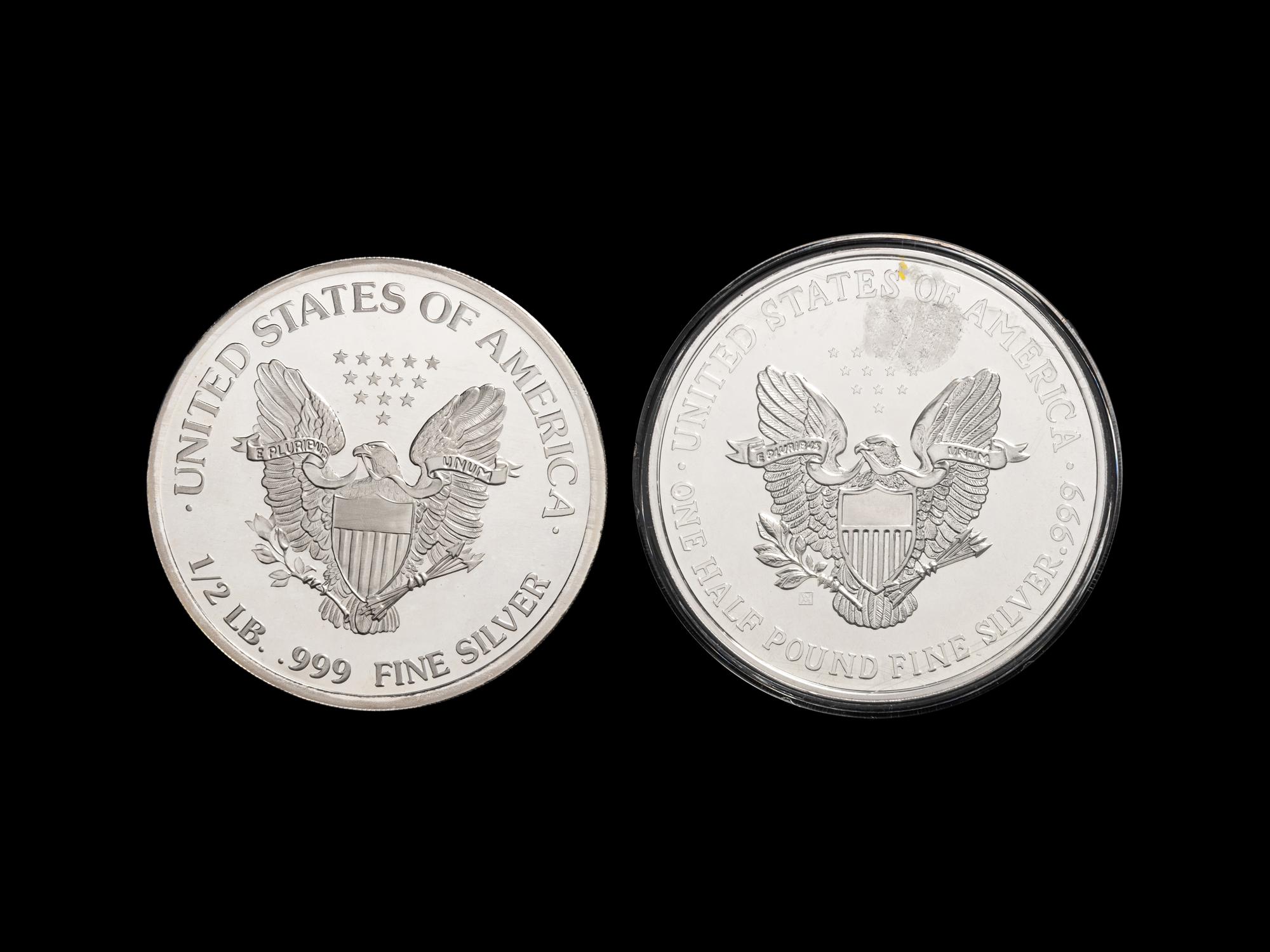 [PRIVATE ISSUE] Two 1/2-Pound Silver Rounds