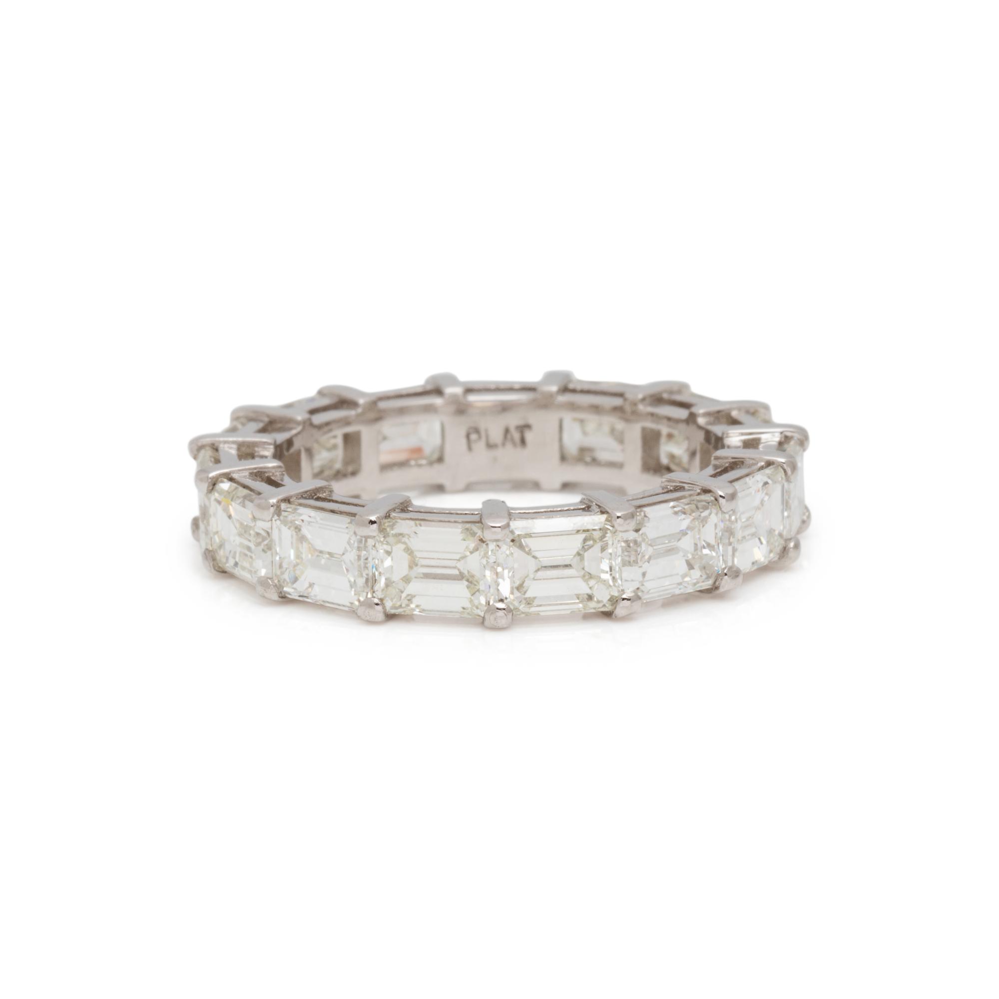 DIAMOND ETERNITY BAND
