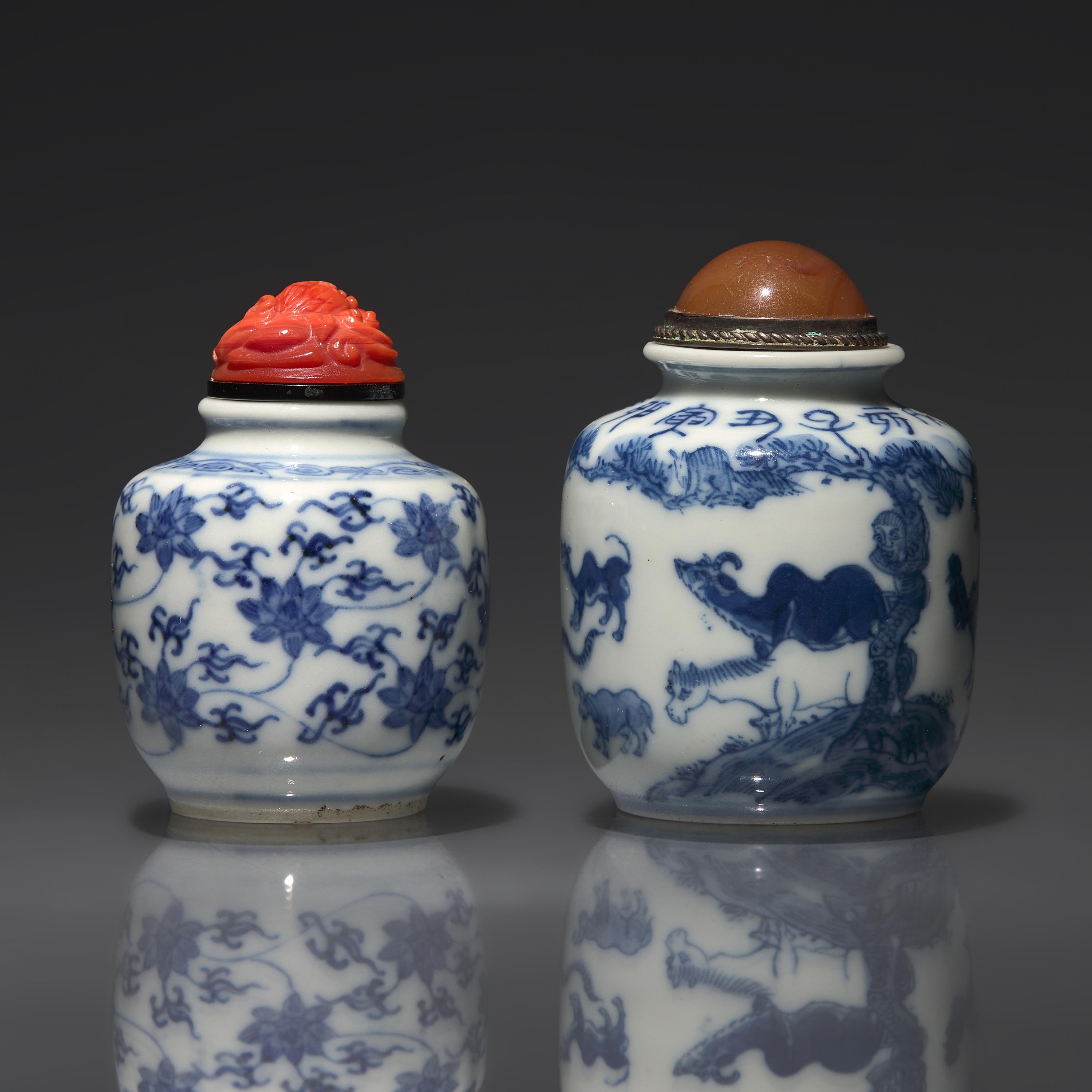 Two Chinese Blue and White Snuff Jarlets, Daoguang Mark and of the Period — 清道光 青花鼻煙壺兩支