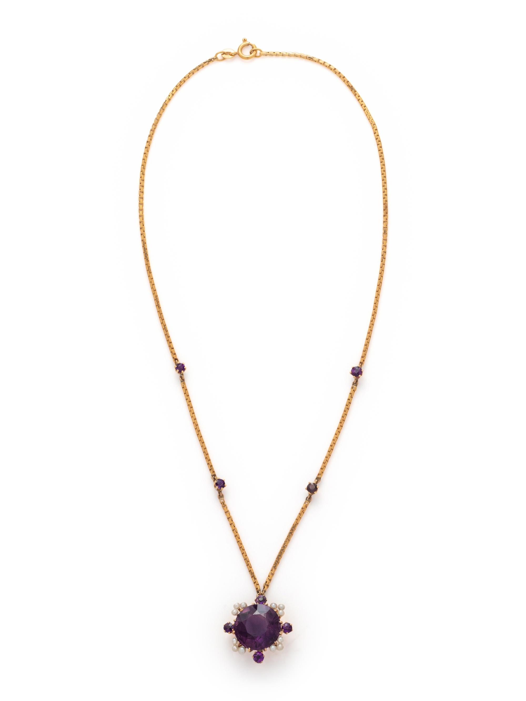 YELLOW GOLD, AMETHYST AND SEED PEARL NECKLACE
