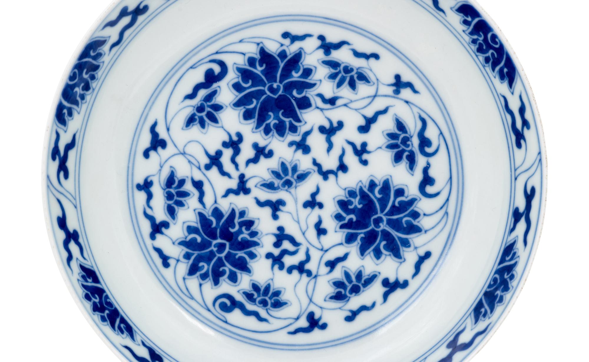Four Chinese Blue and White Porcelain 'Lotus' Plates