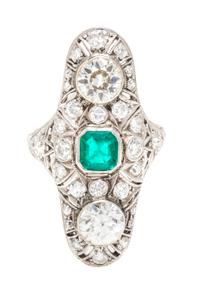A Platinum, Diamond, and Emerald Ring, Circa 1920, 4.60 dwts.