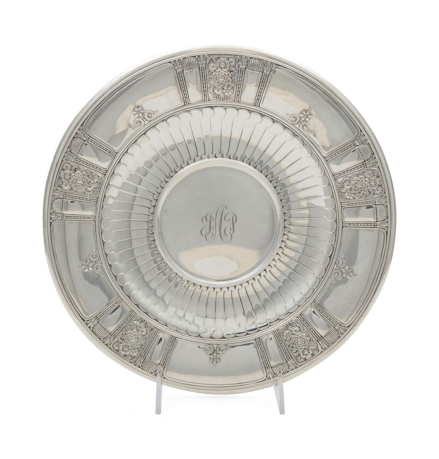 An American Silver Cake Dish — Gorham Mfg. Co., Providence, RI, Second-half 20th Century