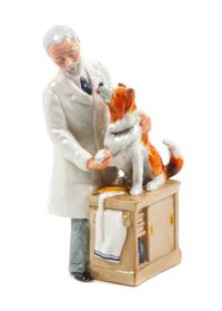 A Royal Doulton Porcelain Collie Figural Group Height 9 1/8 inches.