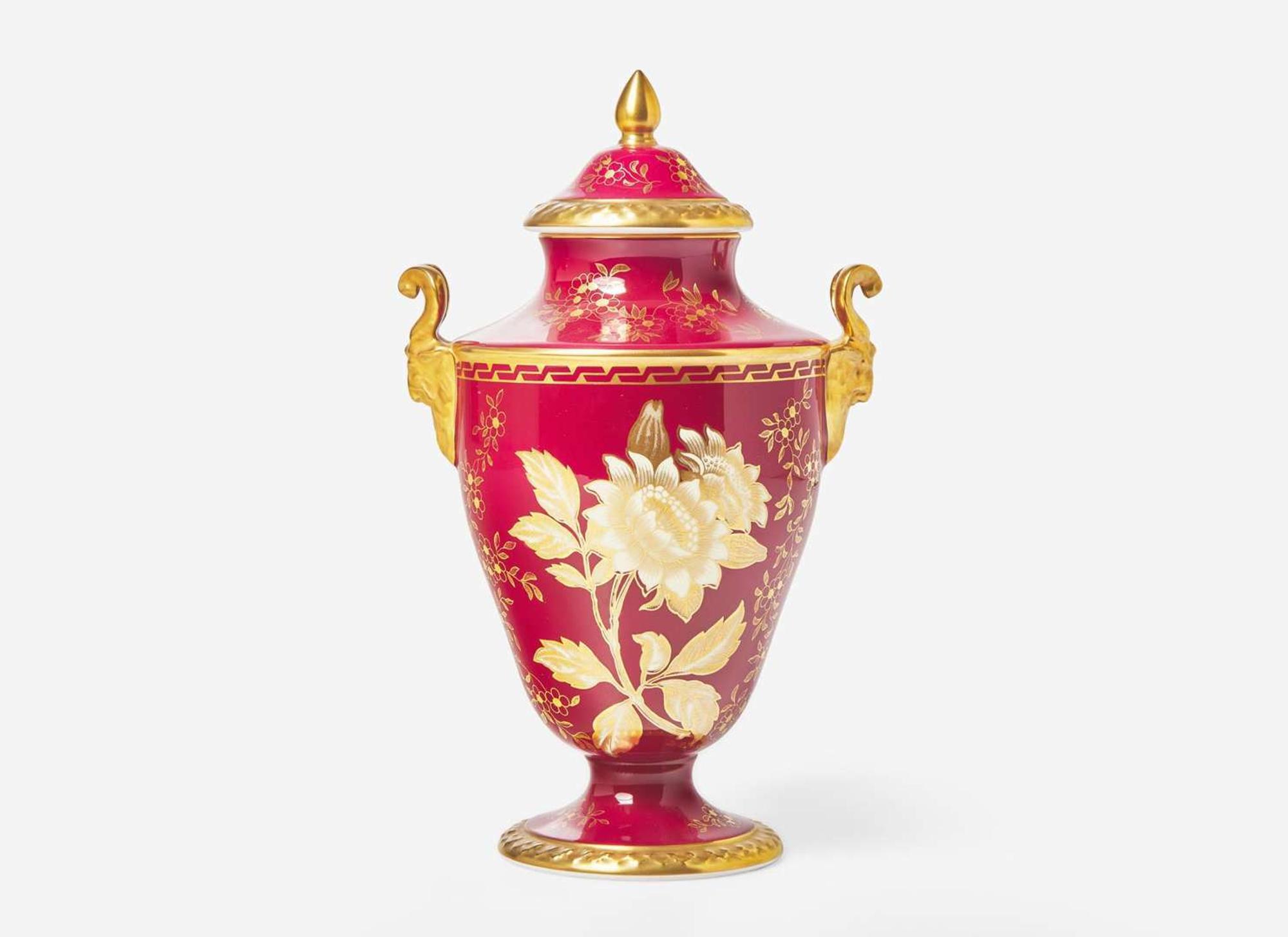 A Wedgwood Ruby Tonquin Vase and Cover, UK, 1990s