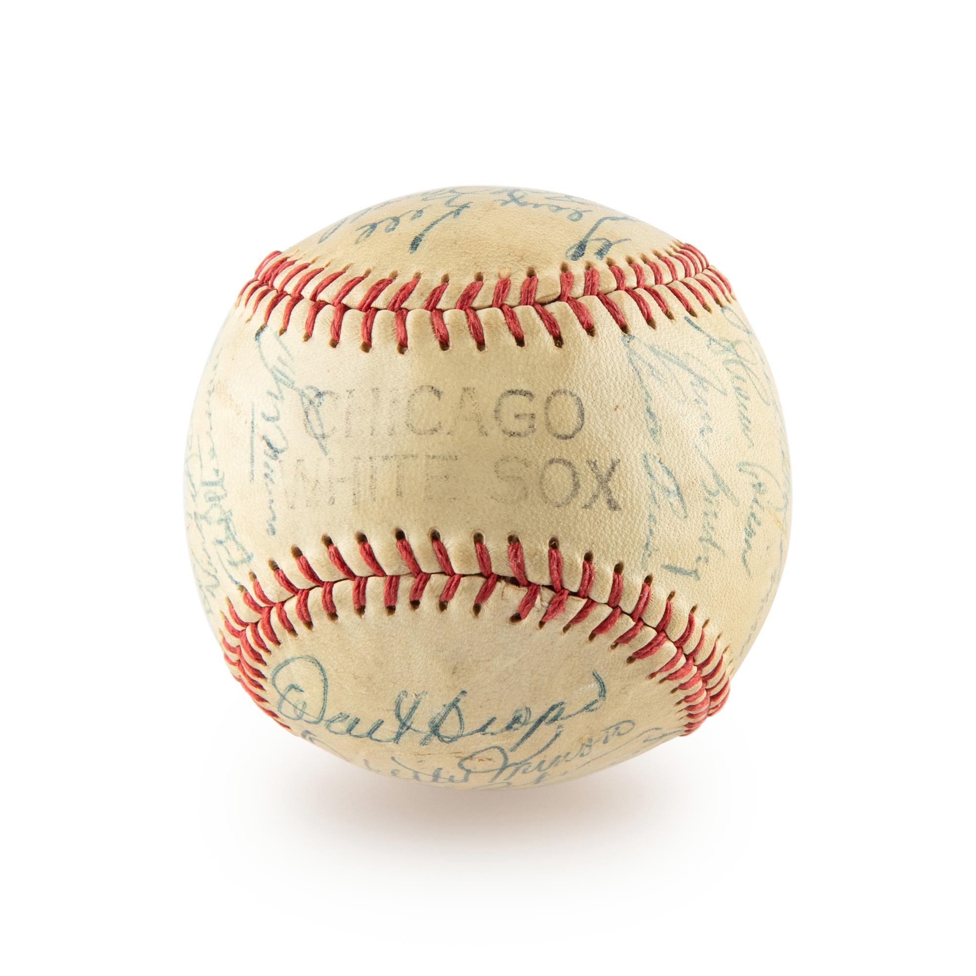 A 1955 Chicago White Sox Team Signed Autograph Baseball Including Nellie Fox (Beckett Authentication Services) - 30 Signatures