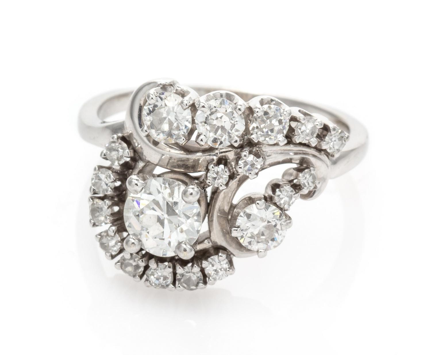 An 18 Karat White Gold and Diamond Ring, Jabel, 4.45 dwts.