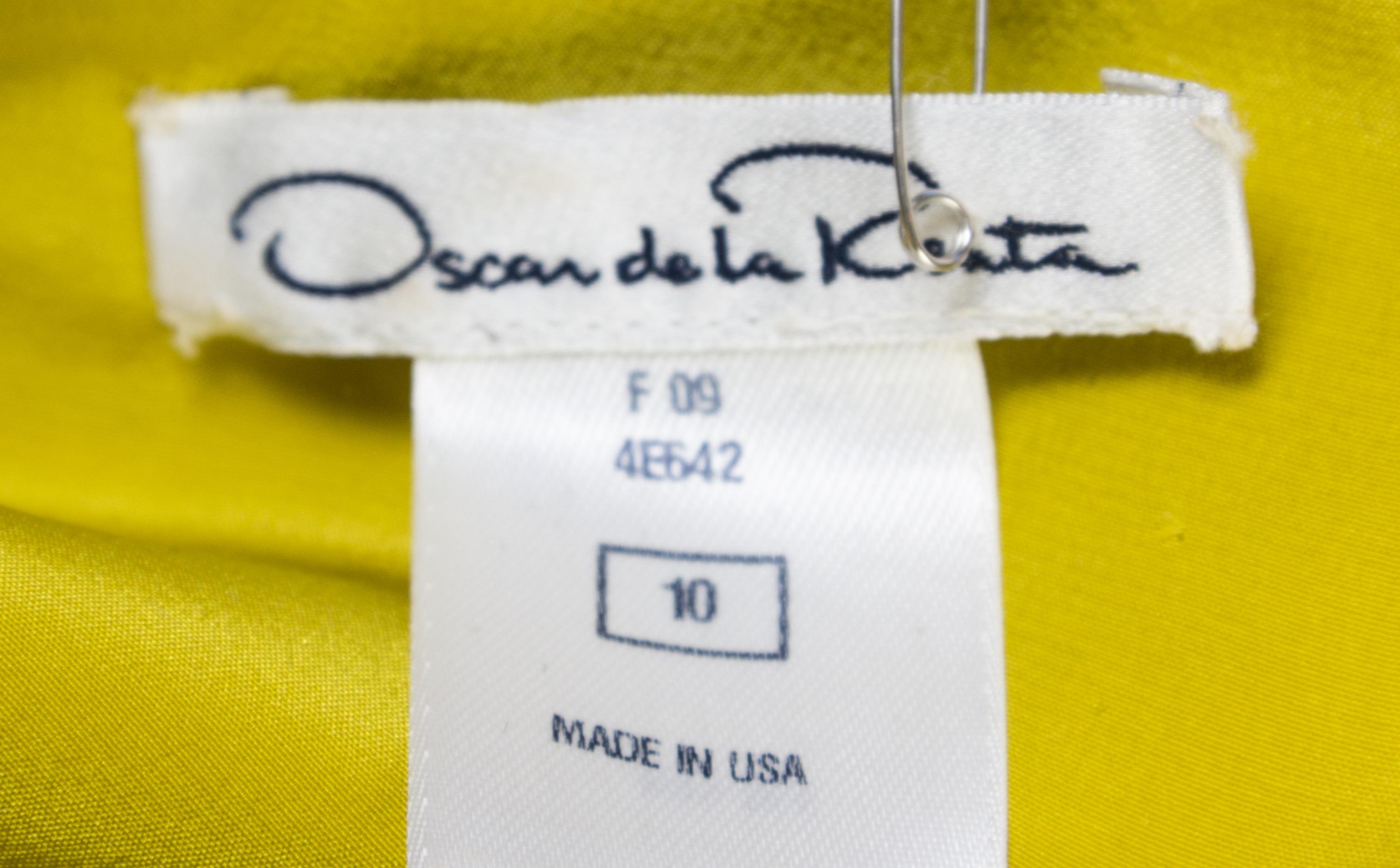 An Oscar de la Renta Chartreuse Silk Dress, Size 10.