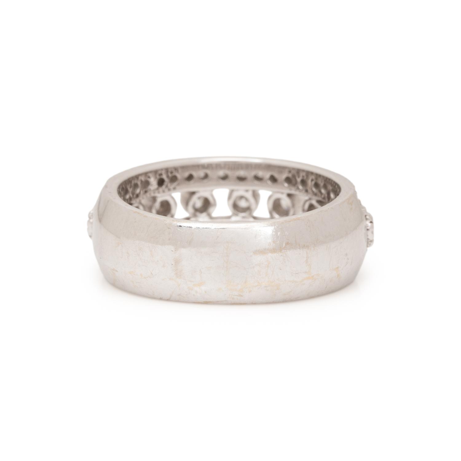 KWIAT, DIAMOND EARRINGS AND RING